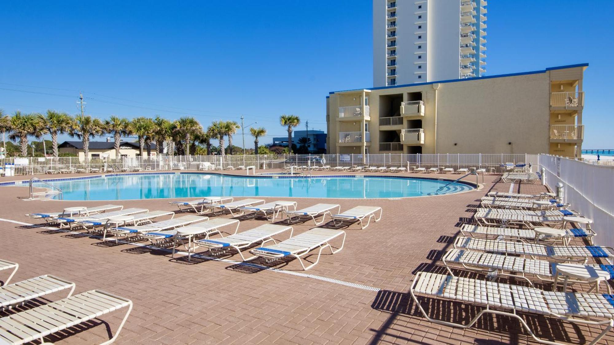 Tidewater Escape: 1Br/2Ba Beachfront Condo, Sleeps 6, Gulf Views & Comfort! Panama City Beach Exteriér fotografie