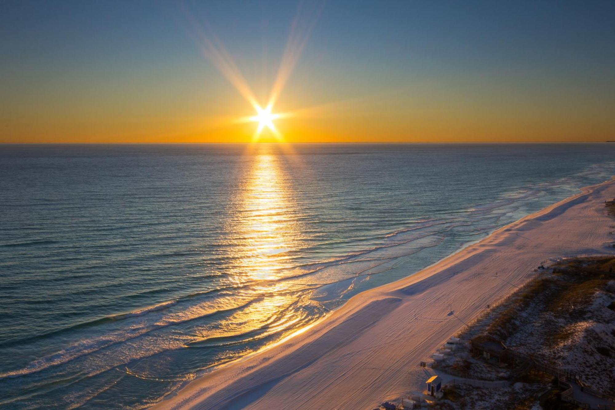 Tidewater Escape: 1Br/2Ba Beachfront Condo, Sleeps 6, Gulf Views & Comfort! Panama City Beach Exteriér fotografie